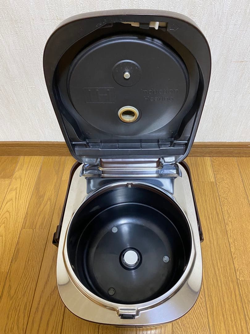 難有　パナソニック　IHジャー炊飯器　SRHX18E2 大火力おどり炊き1.8L