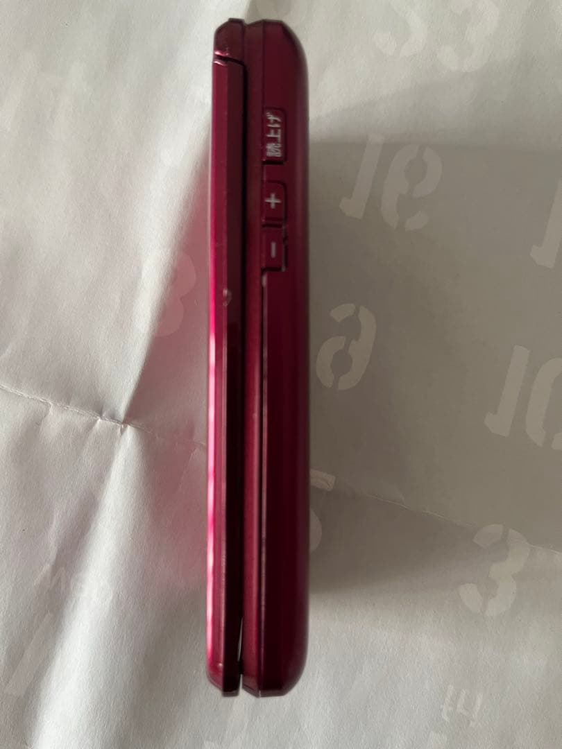 au KYF43 赤 折りたたみ式携帯電話 本体