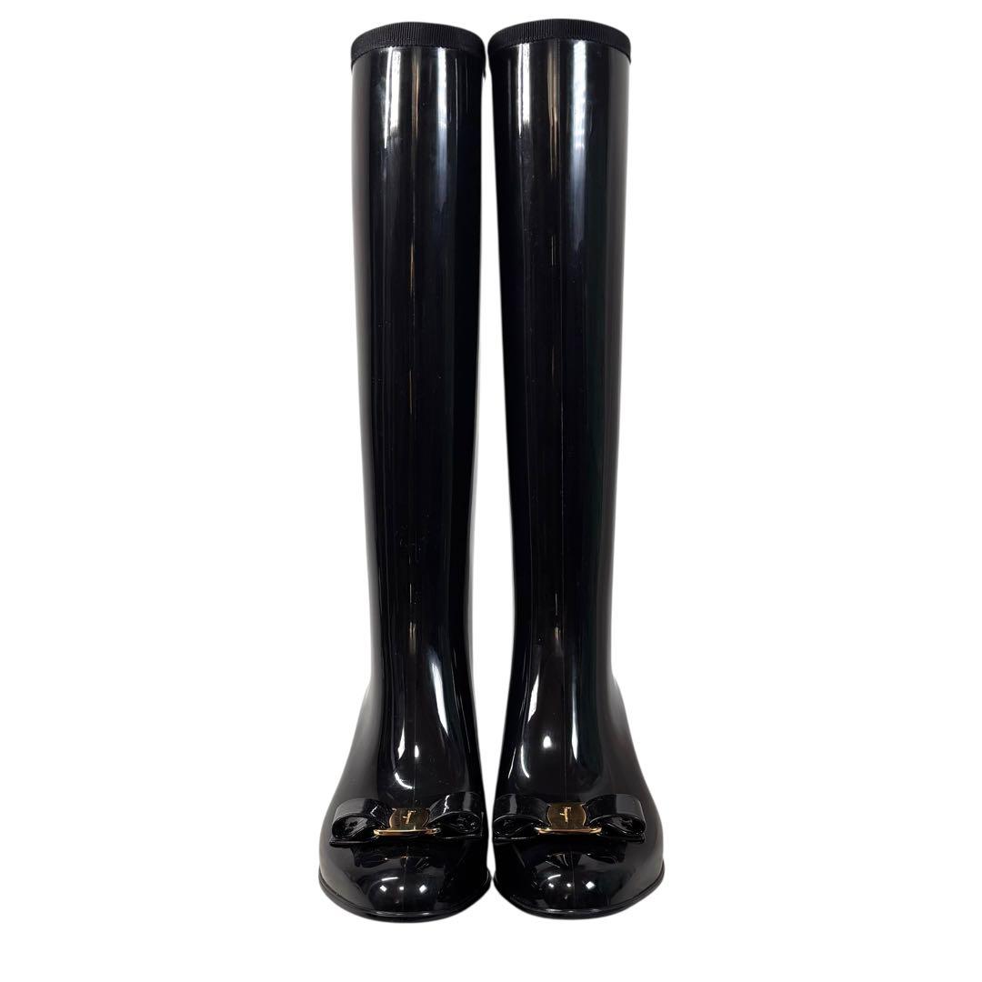 美品 サルヴァトーレ フェラガモ 6 23.5 ヴァラ レインブーツ ブラック