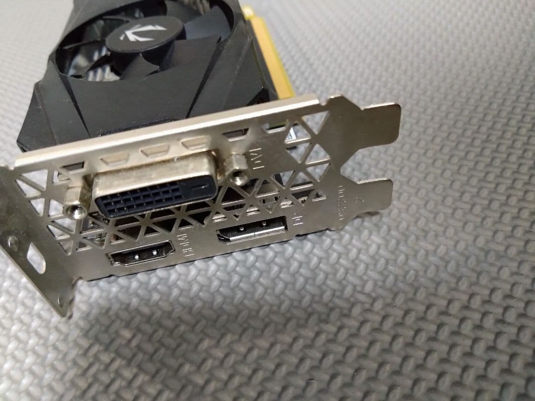動作確認済み　ZOTAC GAMING GTX 1650 LP 4GB