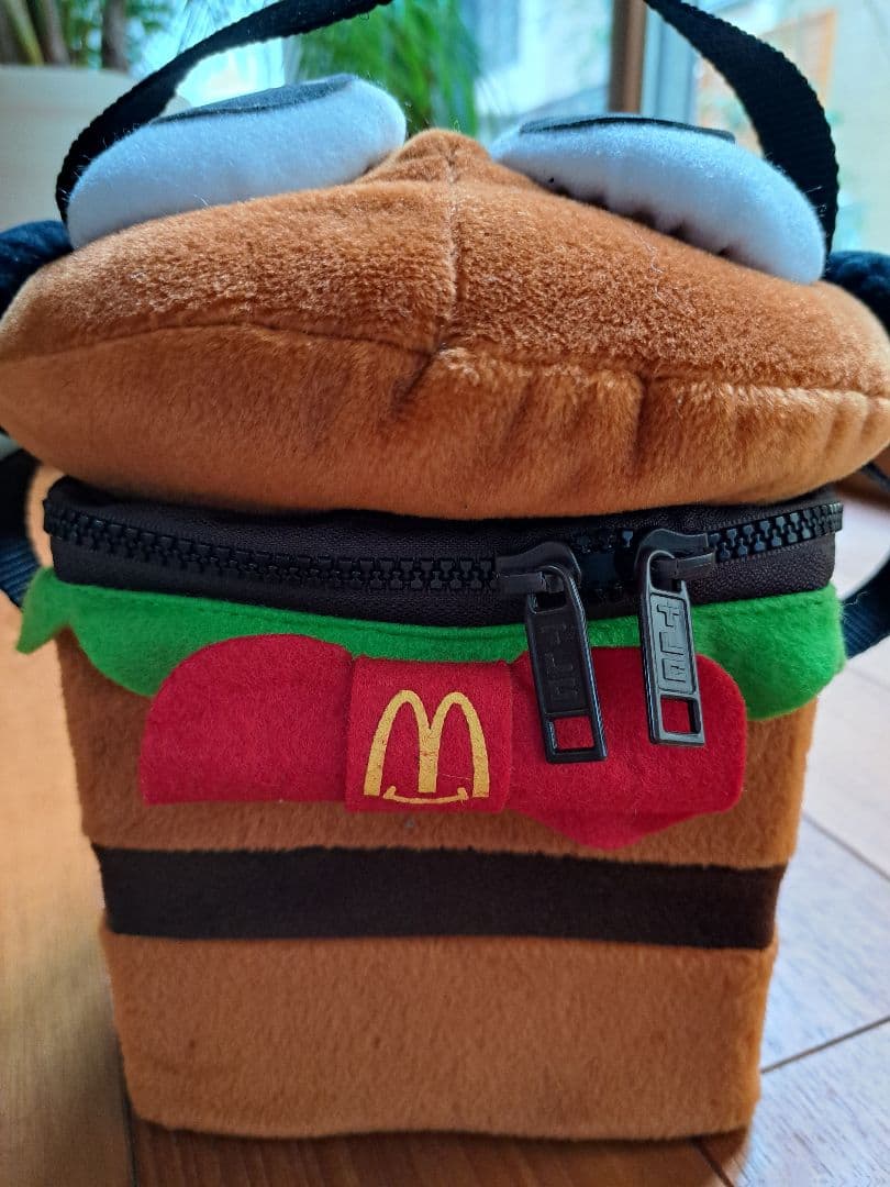 レア品！！マクドナルド ハンバーガー型CD収納ケース