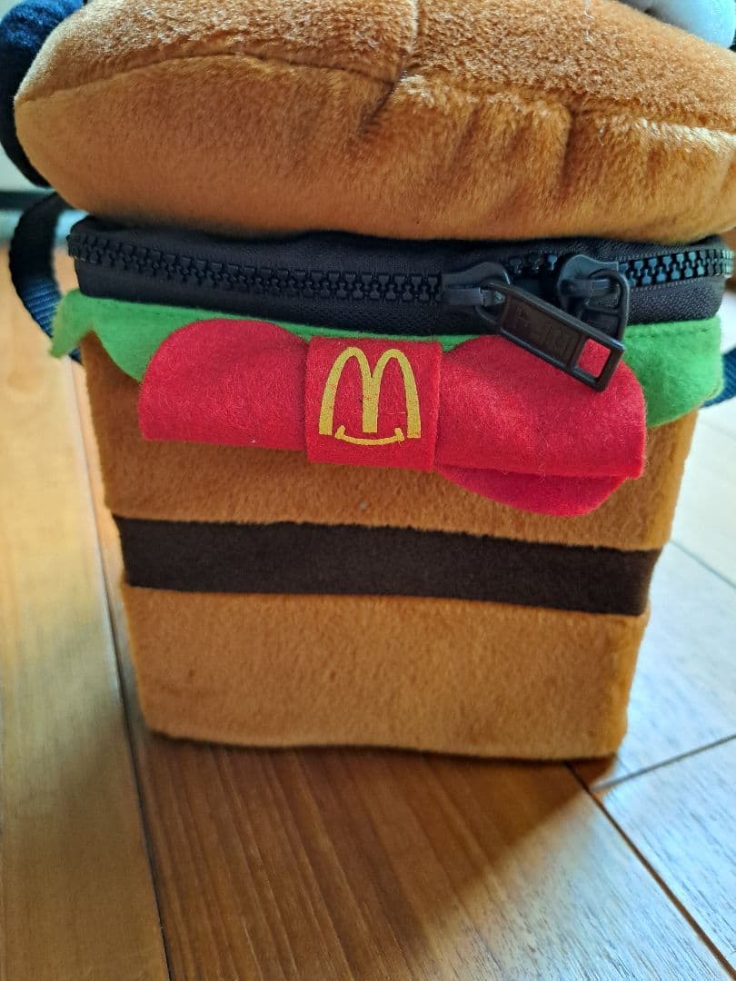 レア品！！マクドナルド ハンバーガー型CD収納ケース