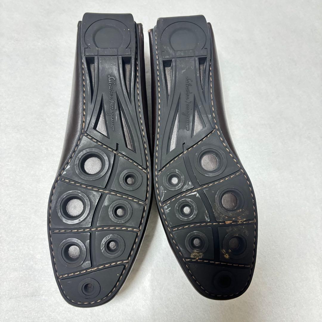 【サルヴァトーレ フェラガモ】ドライビングシューズ レザー ガンチーニ