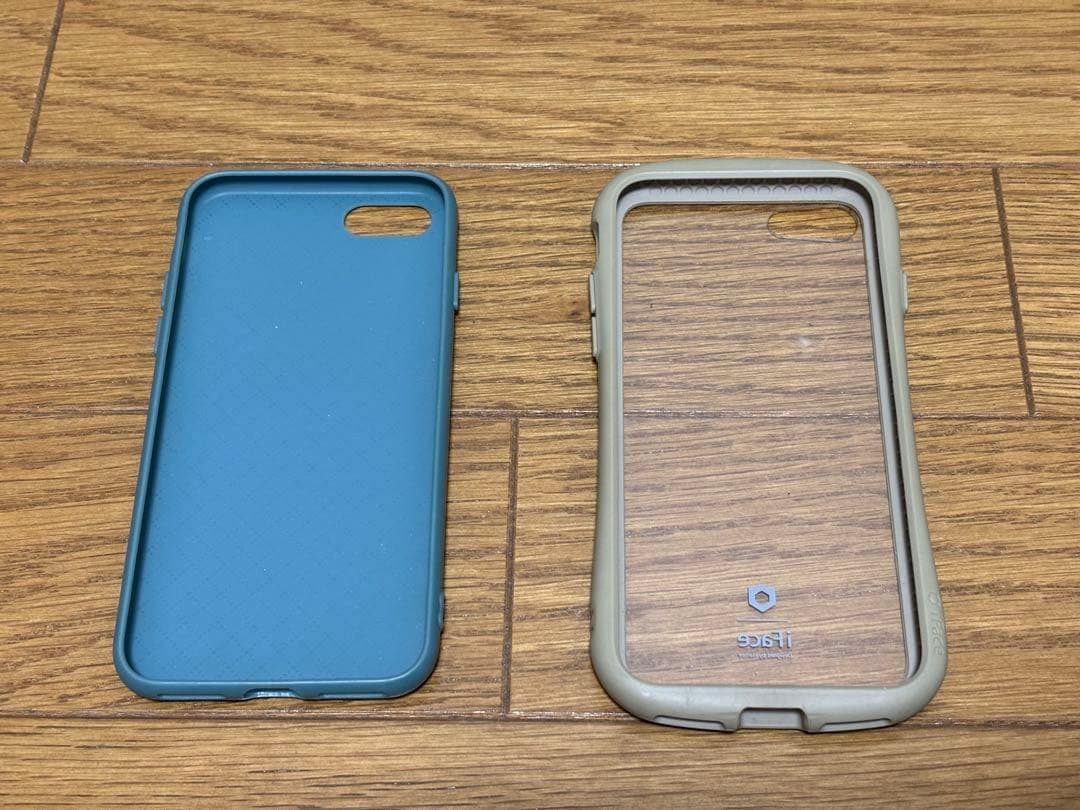 iPhone8 64GB PRODUCT RED バッテリー93%