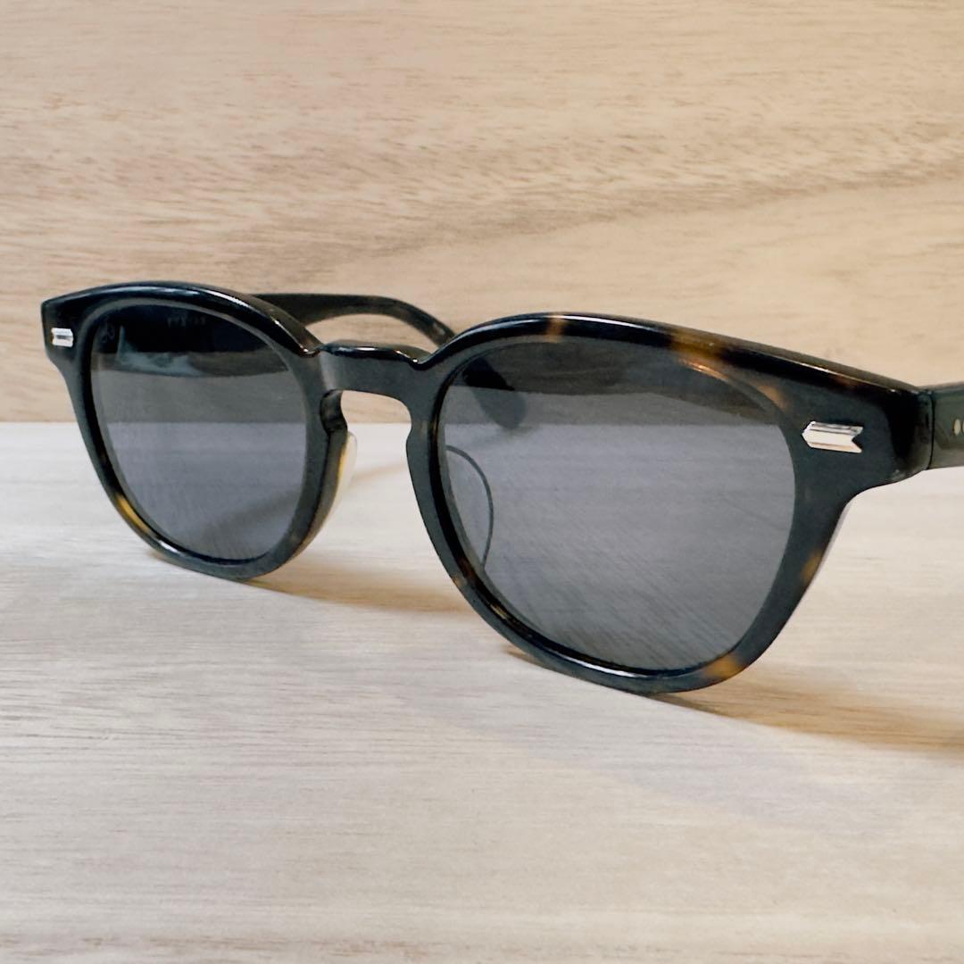 小物 EYEVAN Webb SUN