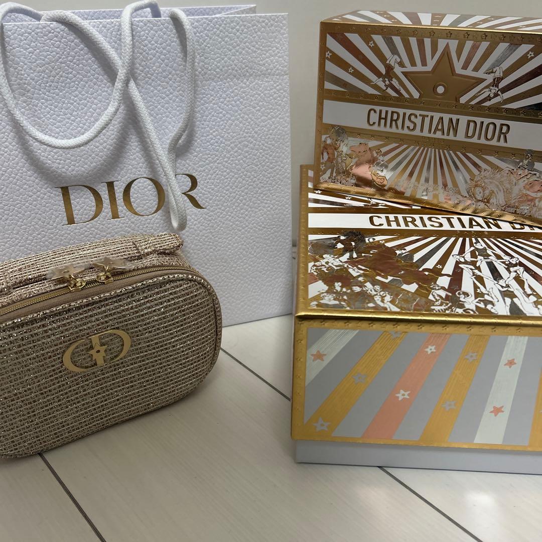 【新品未使用】DIOR クリスマスコフレ2025 ギフトボックス 限定