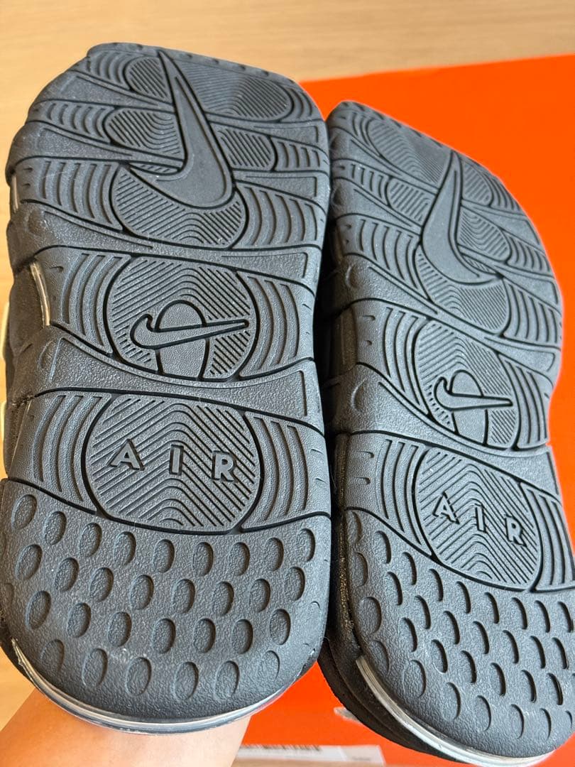 ナイキ エア モア アップテンポ スライド　26cm US8