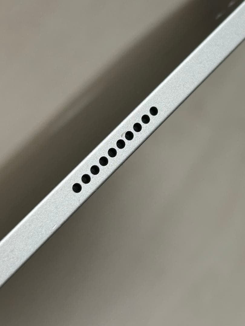 iPad Pro 12.9inch 第6世代 中古品割れ