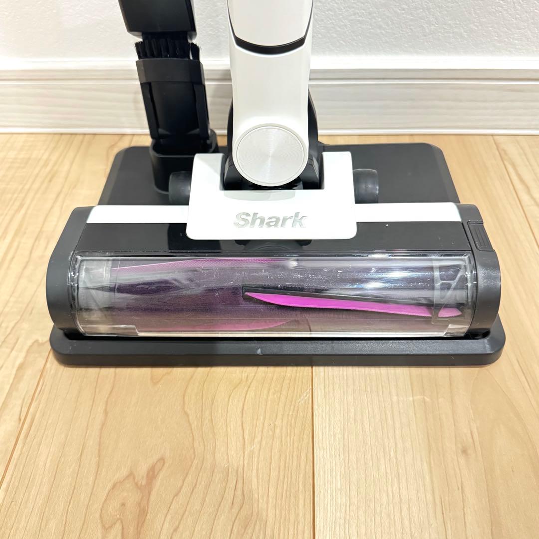 【美品】SHARK シャーク　LC400JWH コードレスクリーナー　掃除機