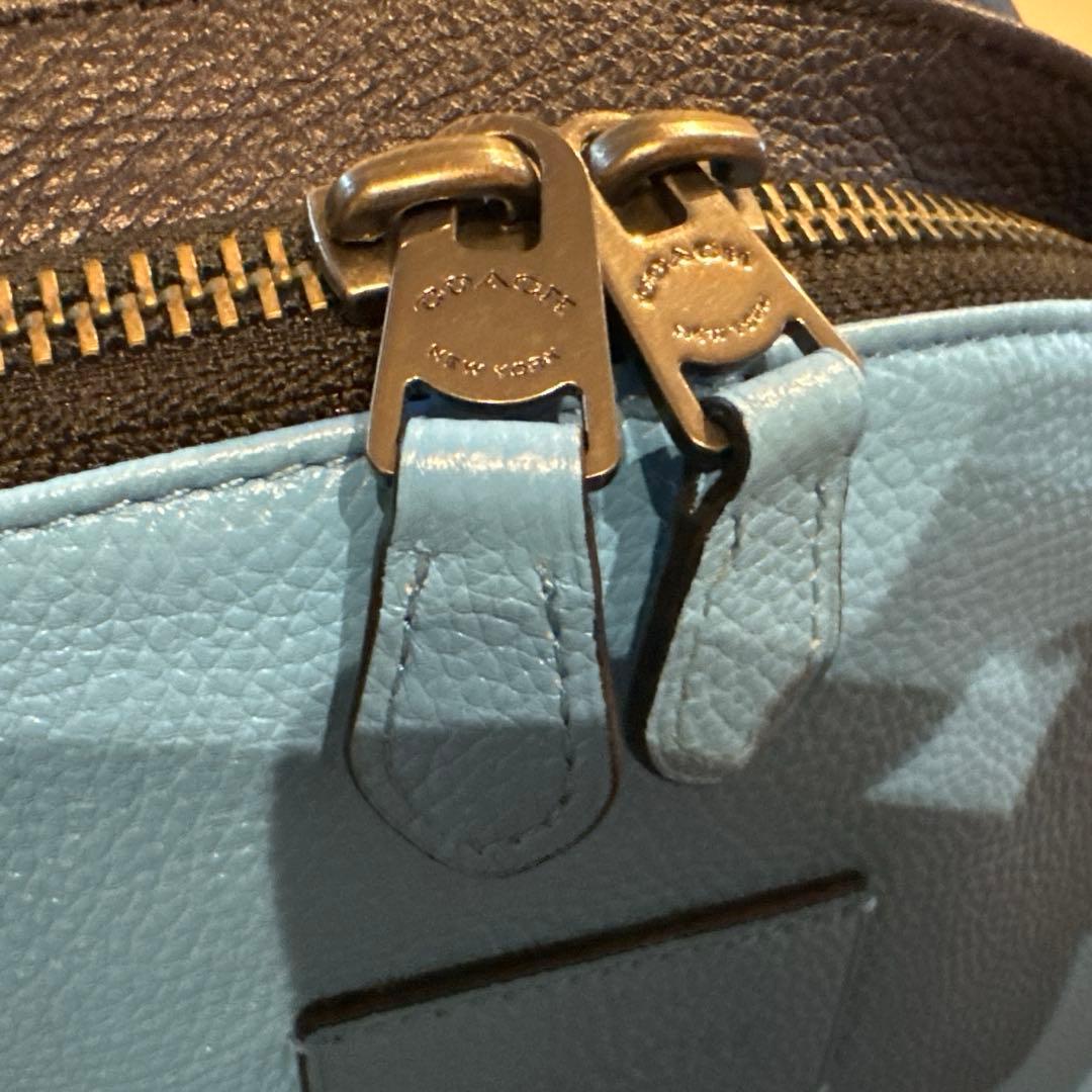 いそはつ【Coach】2トーンバックパック