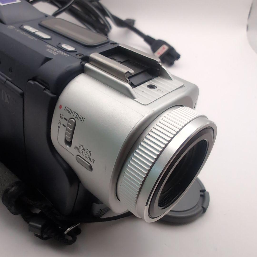 外観美品 miniDVのダビングに SONY ビデオカメラ DCR-TRV17
