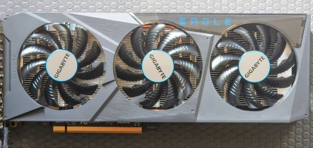 GIGABYTE EAGLE RX 6600 8GB　動作確認済
