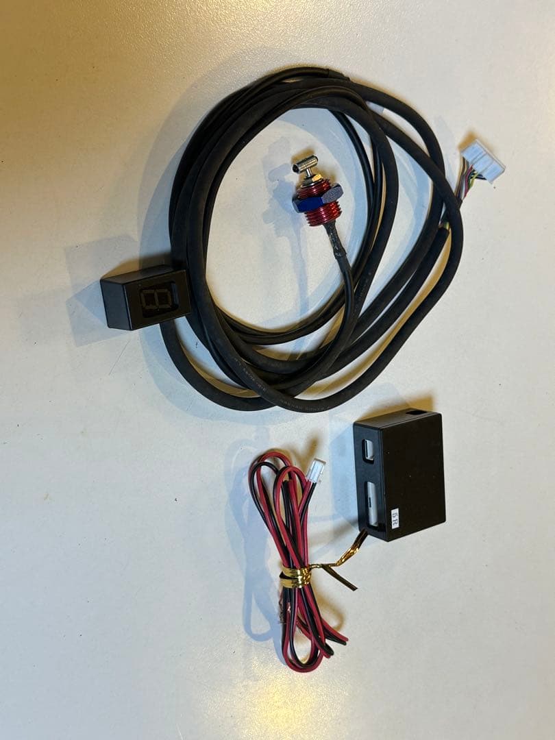 イケヤフォーミュラー　シーケンシフター　シフトインジケーター/FD3s