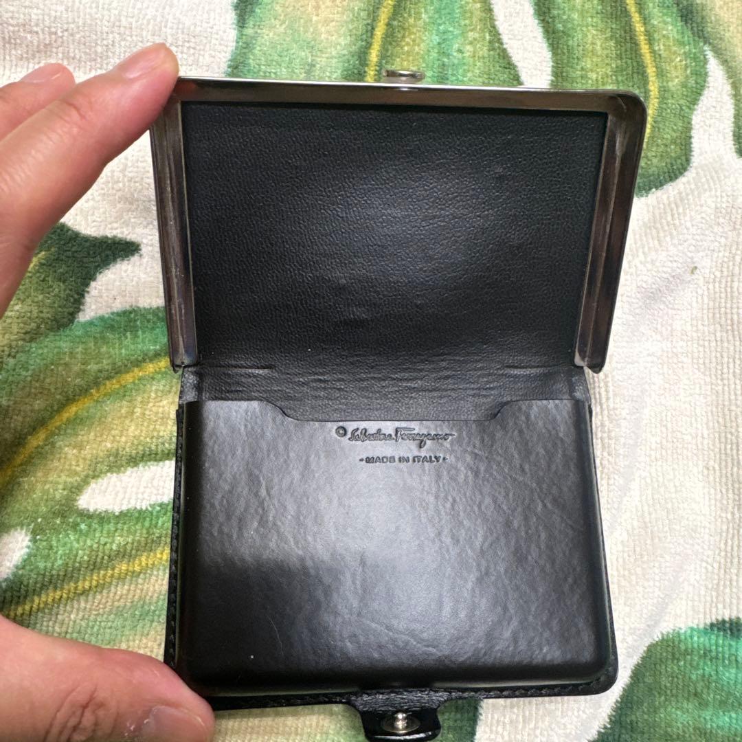 新品　Salvatore Ferragamo 名刺入れ ブラック