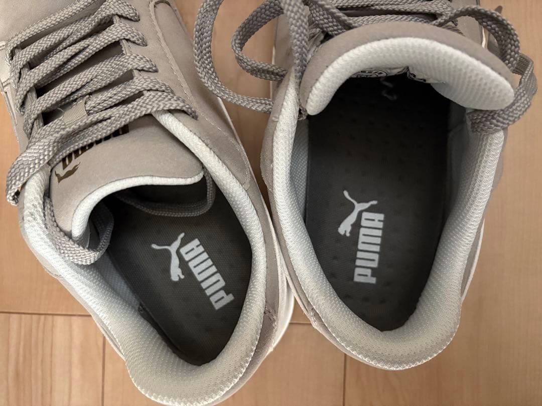 【使用1度のみ】PUMA 安全靴26.0グレー ユニセックススニーカー