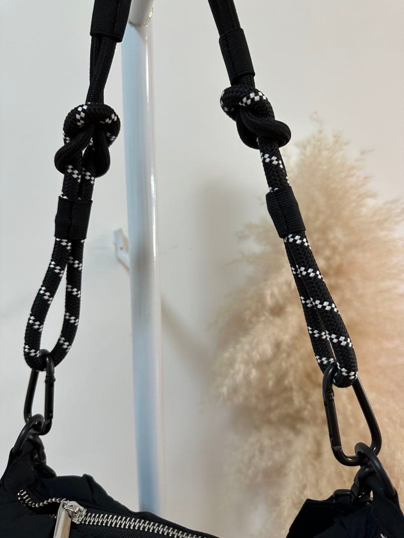 emmi×KEEN新品同様⭐️GATHER SHOULDER BAGギャザーバック