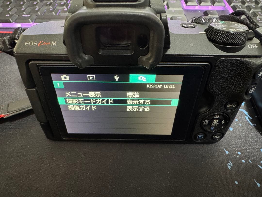 「マイちゃん様 」専用 Canon EOS Kiss M ミラーレスカメラ