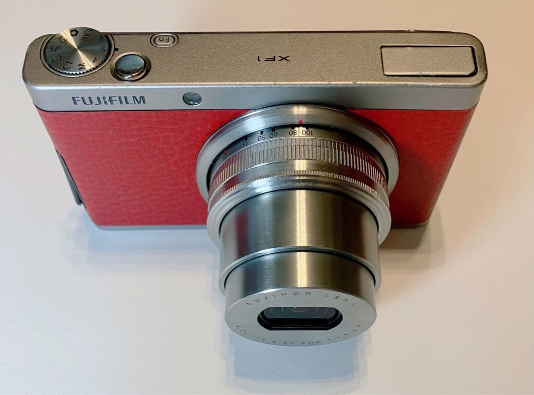 FUJIFILM XF1 ｜電源OK・表示不可｜レンズ制御エラー｜箱付 ジャンク