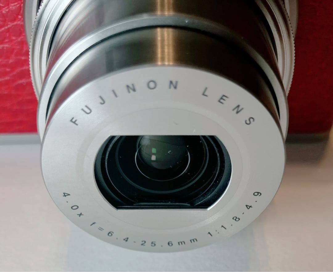 FUJIFILM XF1 ｜電源OK・表示不可｜レンズ制御エラー｜箱付 ジャンク