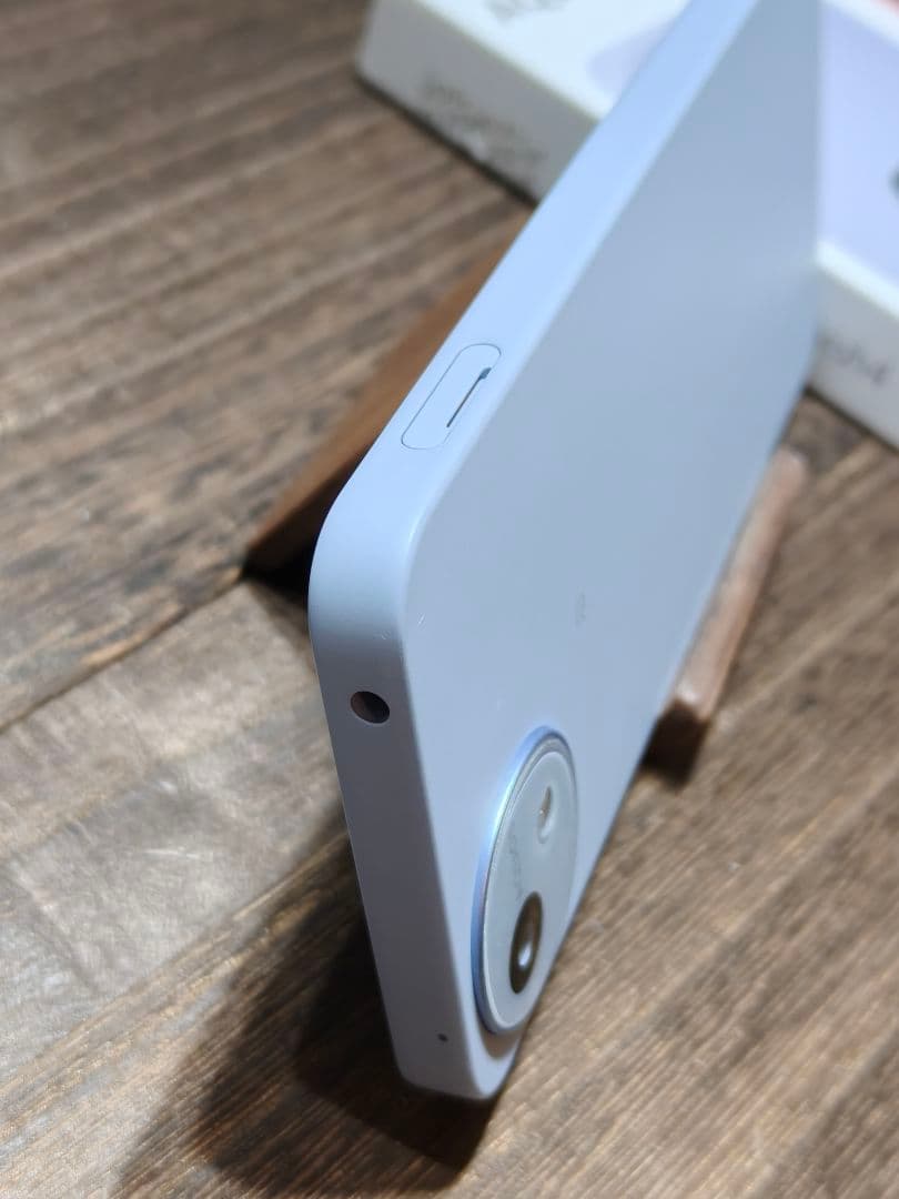 新品同様品 AQUOS wish4 SH-M27 SIMフリー スマホ