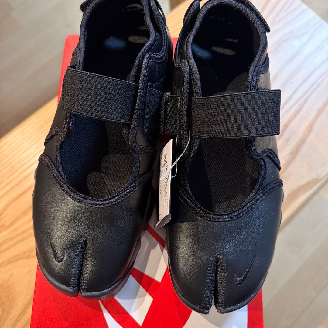 NIKE AIR RIFTスポーツサンダル