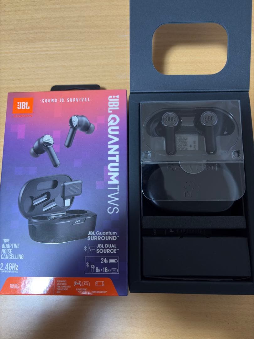 イヤホン JBL QUANTUM TWS BLACK