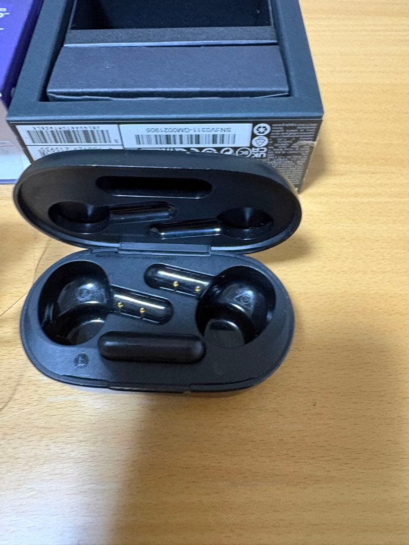 イヤホン JBL QUANTUM TWS BLACK