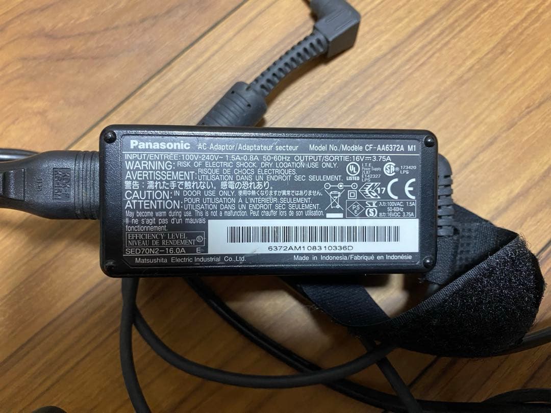 レッツノートCF-SV7 core i5 メモリ8gb HDD256gb