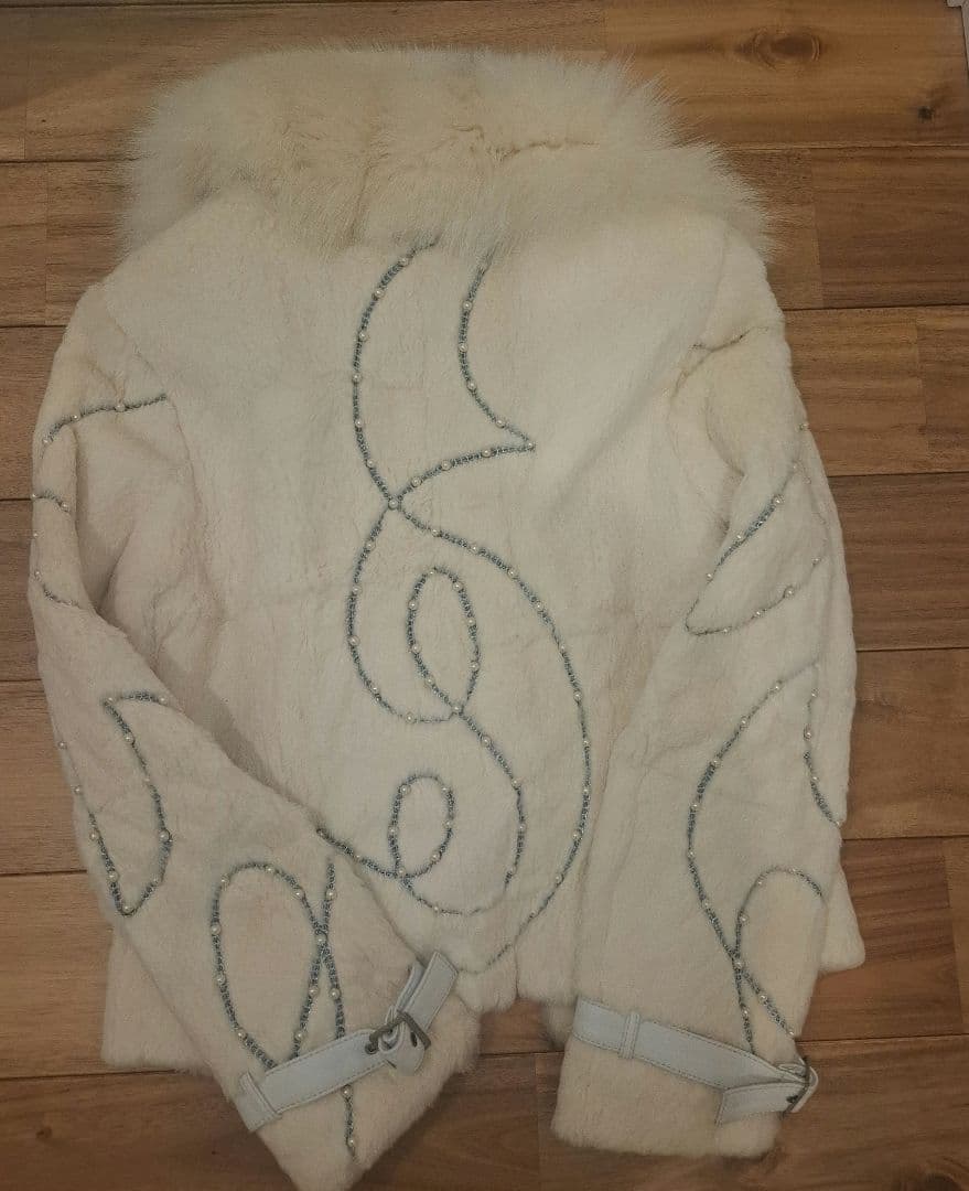 エンバ　EMBA 毛皮　リアルファージャケット