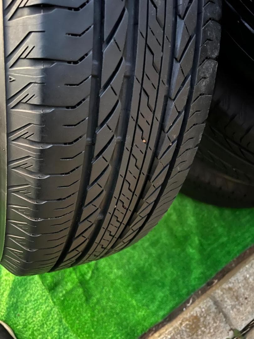 ランドローバー フリーランダー II 17インチホイール235/65R17タイヤ