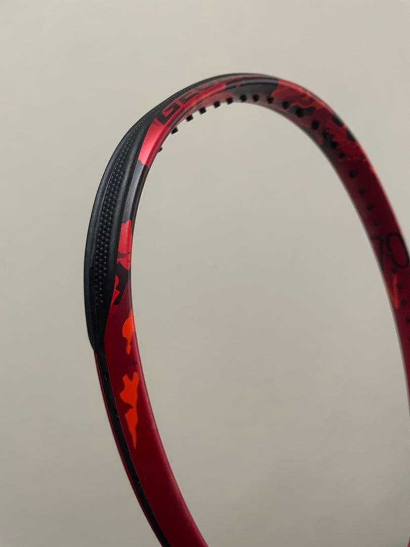 ヨネックス　02ジオブレイク70Vタンゴレッド　UL1