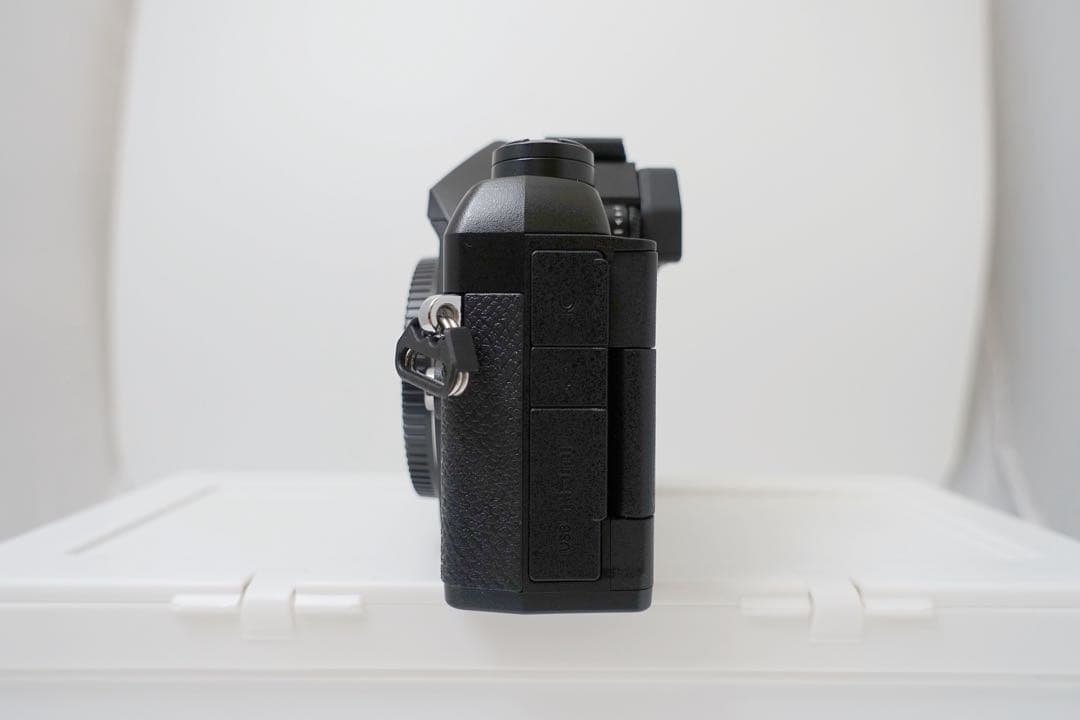 OM SYSTEM OM-5 mark II 本体