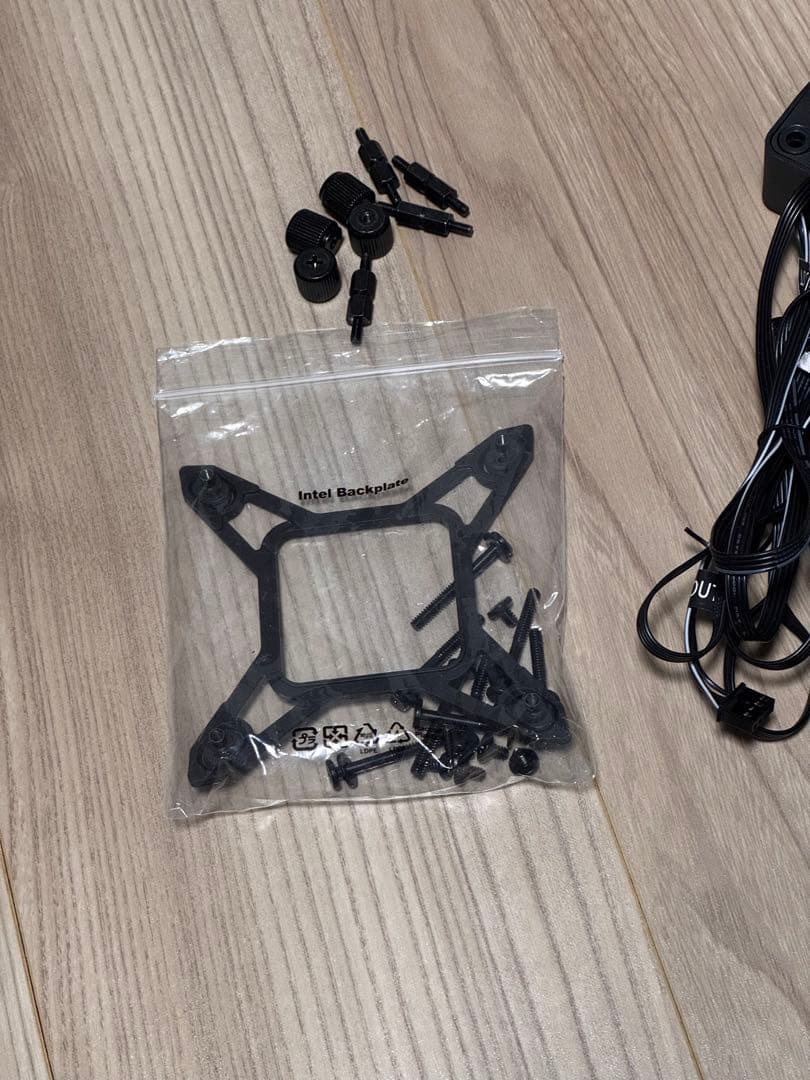 NZXT KRAKEN X63 簡易水冷CPUクーラー RGB対応 280mm