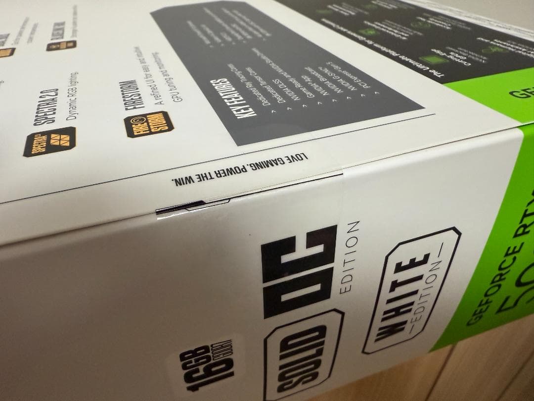 新品　ZOTAC GeForce RTX 5080 SOLID OC