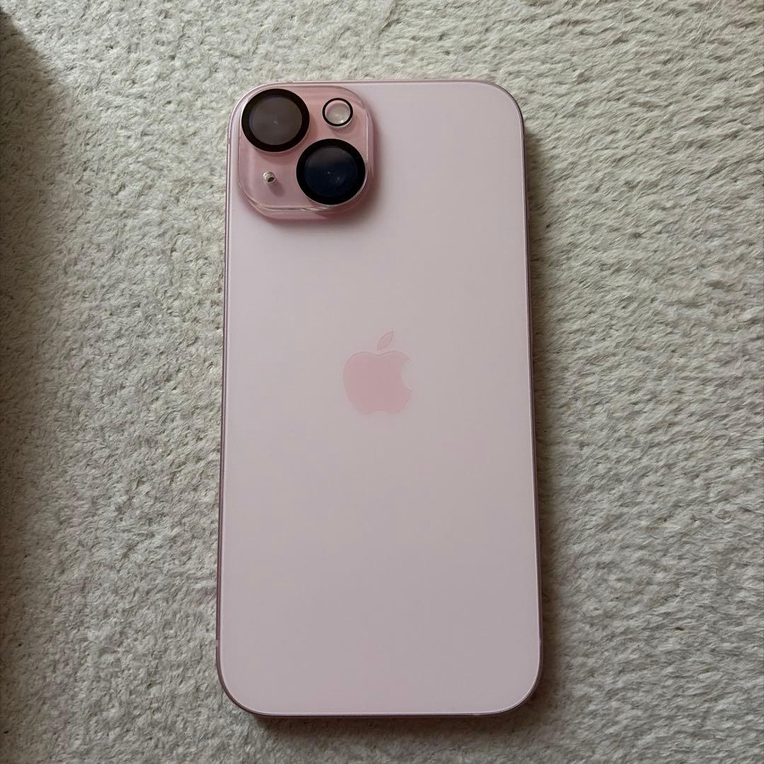 iPhone15 ピンク256GB 美品