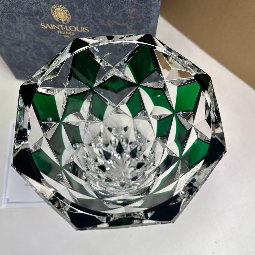5593【未使用品】 サンルイ　クリスタル　フラワーベース　花瓶　グリーン