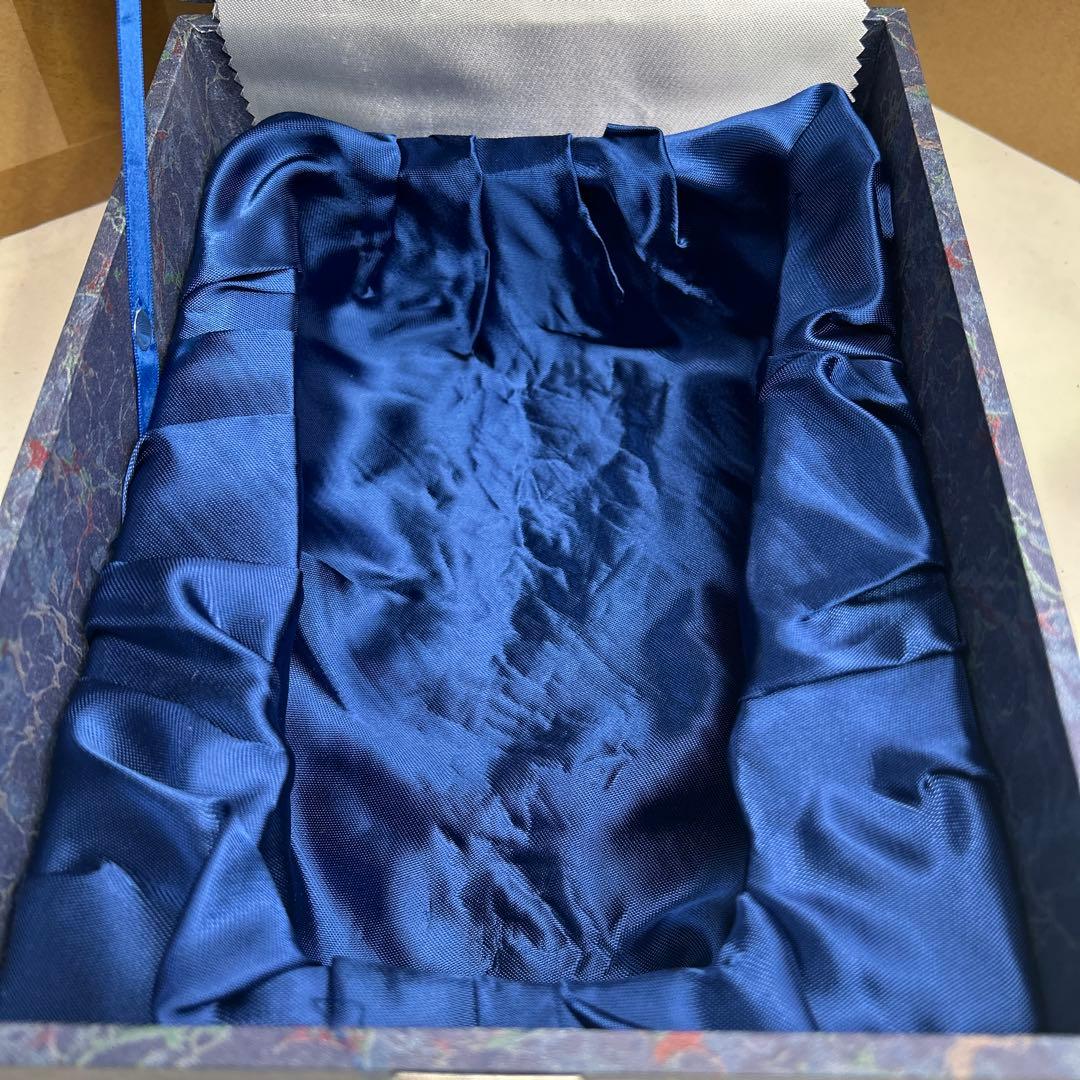 5593【未使用品】 サンルイ　クリスタル　フラワーベース　花瓶　グリーン