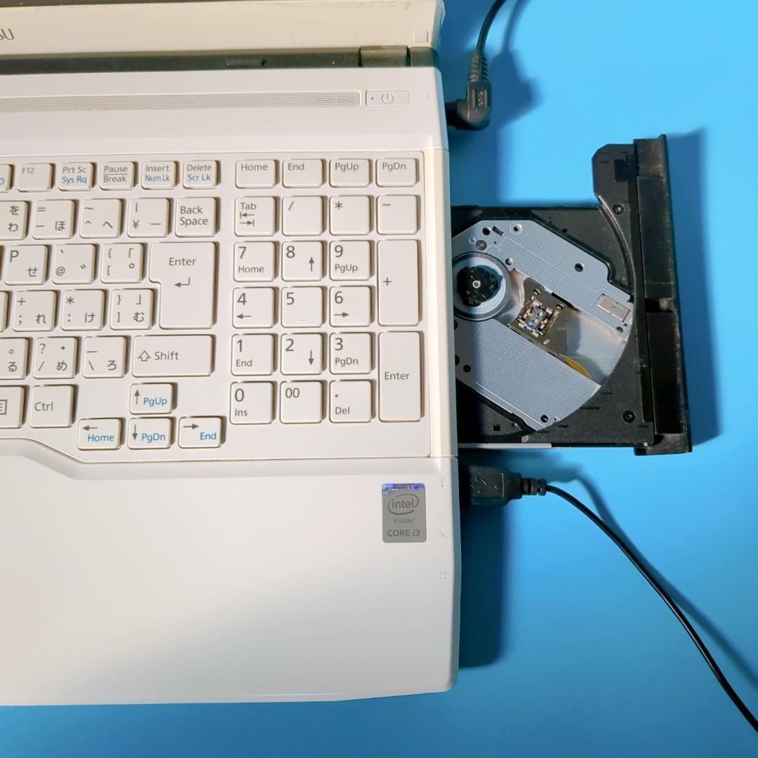 【美品】特大1TB✅メモリ8GB✨ブルーレイ✨すぐ使えるカメラ付白ノートパソコン