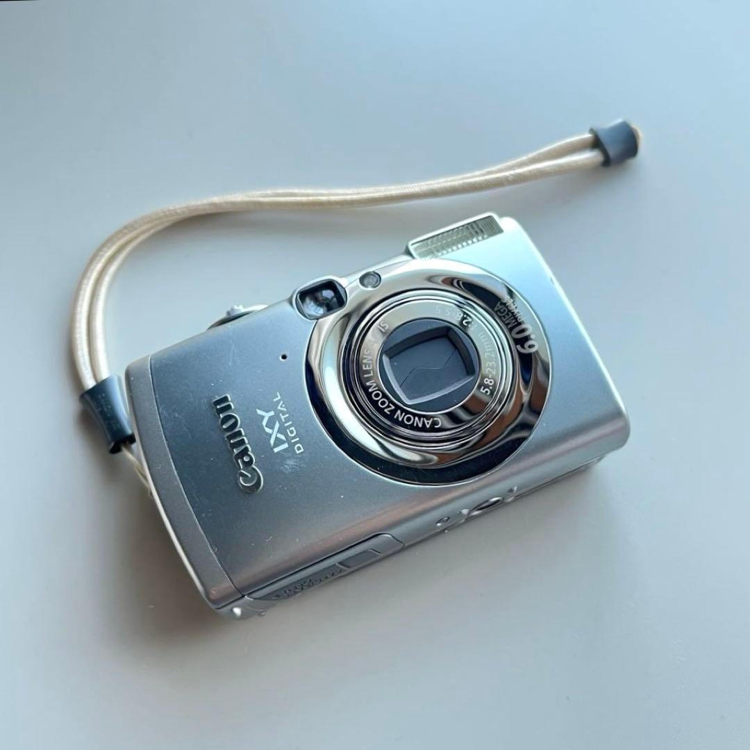 Canon IXY DIGITAL 800 IS コンパクト デジタル カメラ
