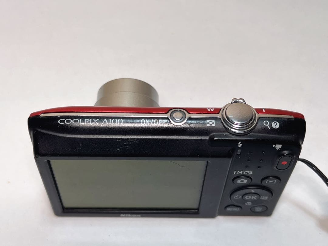 NIKON COOLPIX A100 デジタルカメラ レッド