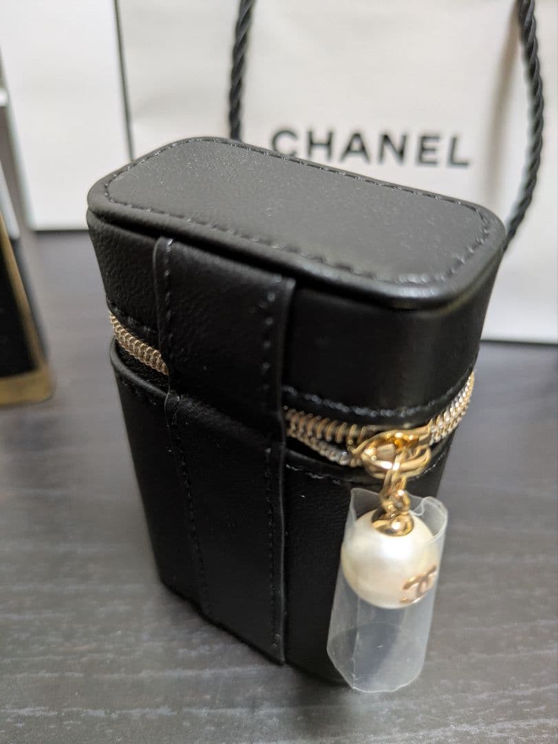 CHANEL ルージュ アリュール ヴェルヴェット レ ペルル セット オブ 2