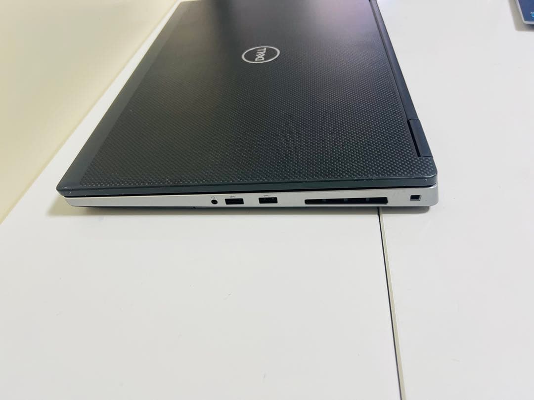 Windowsノート本体 Dell Precision 7740 i7/32GB/512GB