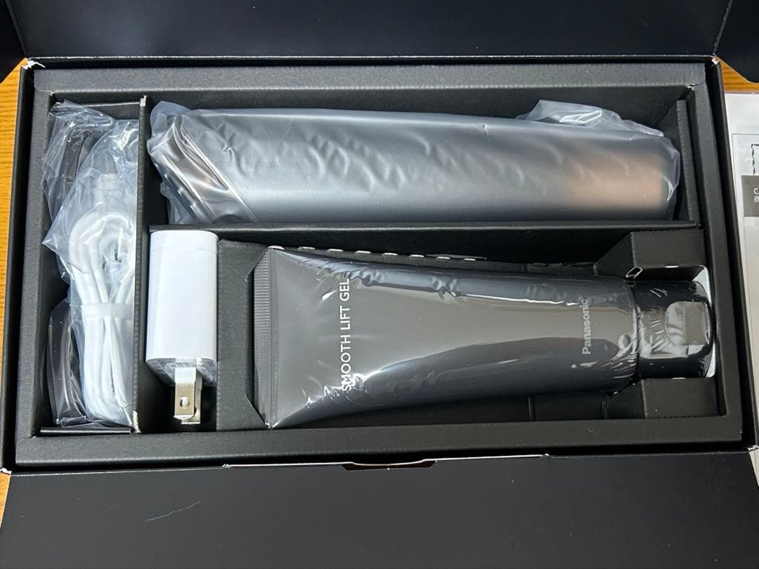 パナソニック　バイタリフト RF EX 　EH-SR86-Tリフトケア美顔器