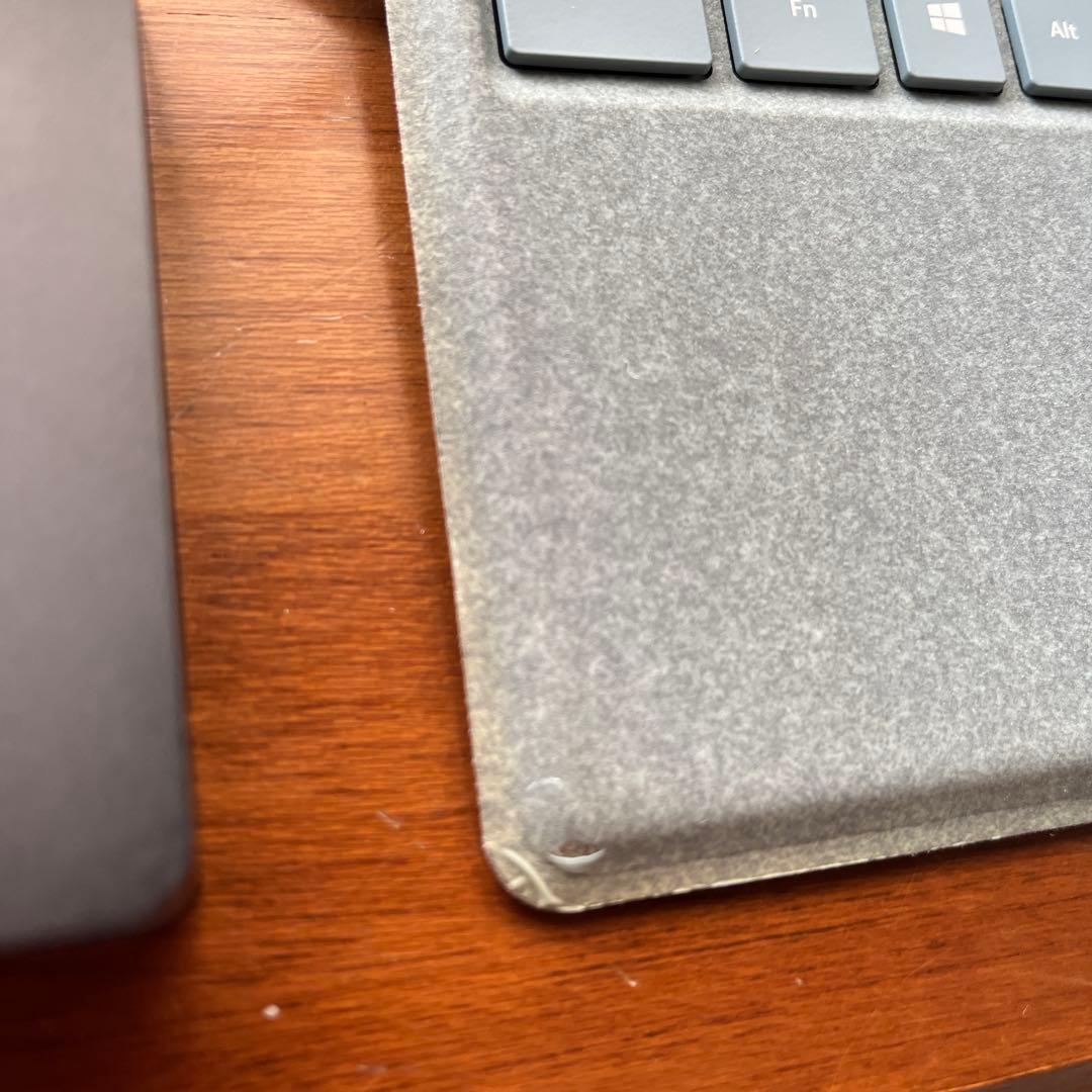 S*n様 ペン&タイプカバー付きマイクロソフトサーフェスプロ4 corei525