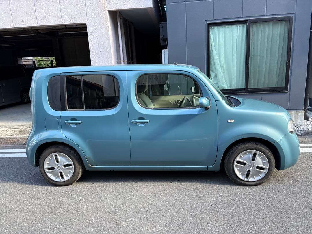 日産　キューブ　cube 走行距離　極少9000キロ　川崎