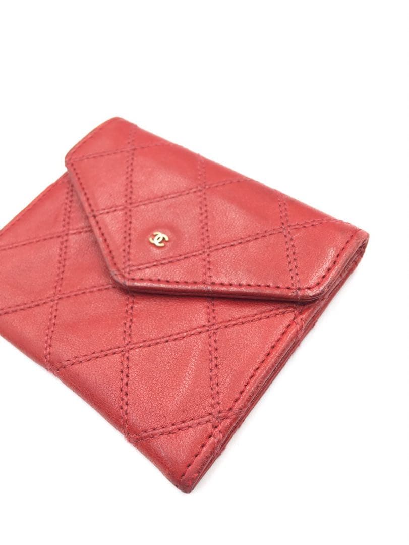 32 シャネル　ラムスキン　ケース