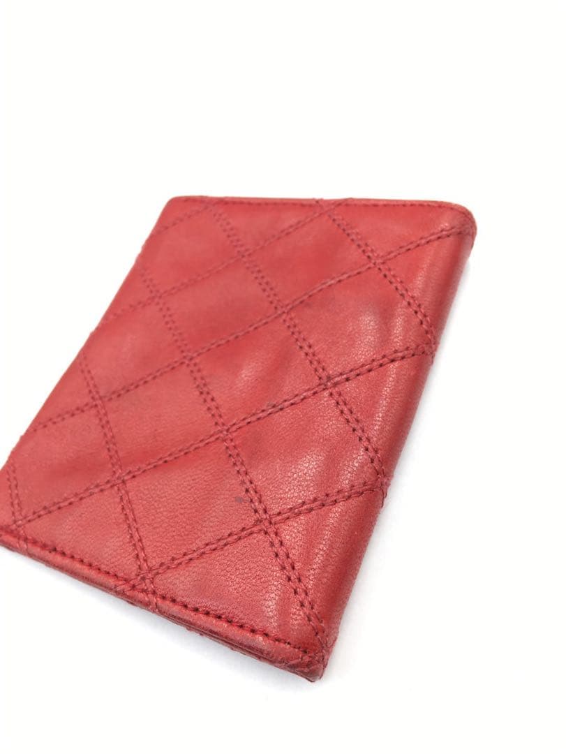 32 シャネル　ラムスキン　ケース