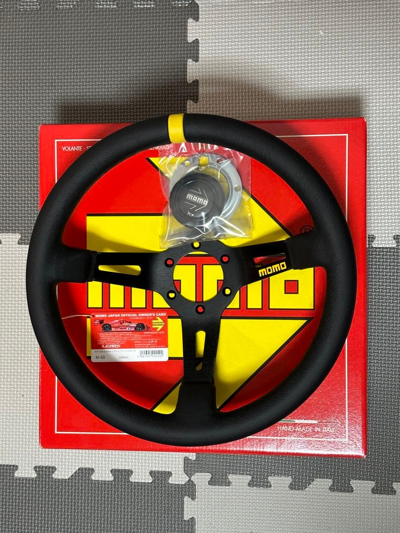 momo モデル08 33φ BK/BKレザー　新品未使用