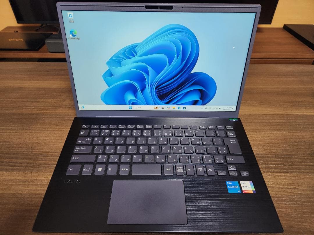 美品 VAIO F14 i5-1335U 16GB 256GB Office他
