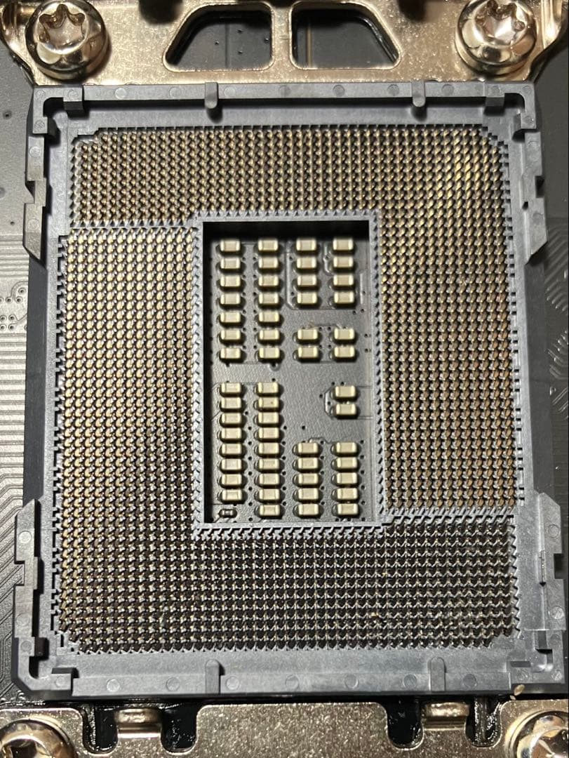 マザーボード MSI MAG Z690 TOMAHAWK WIFI DDR4